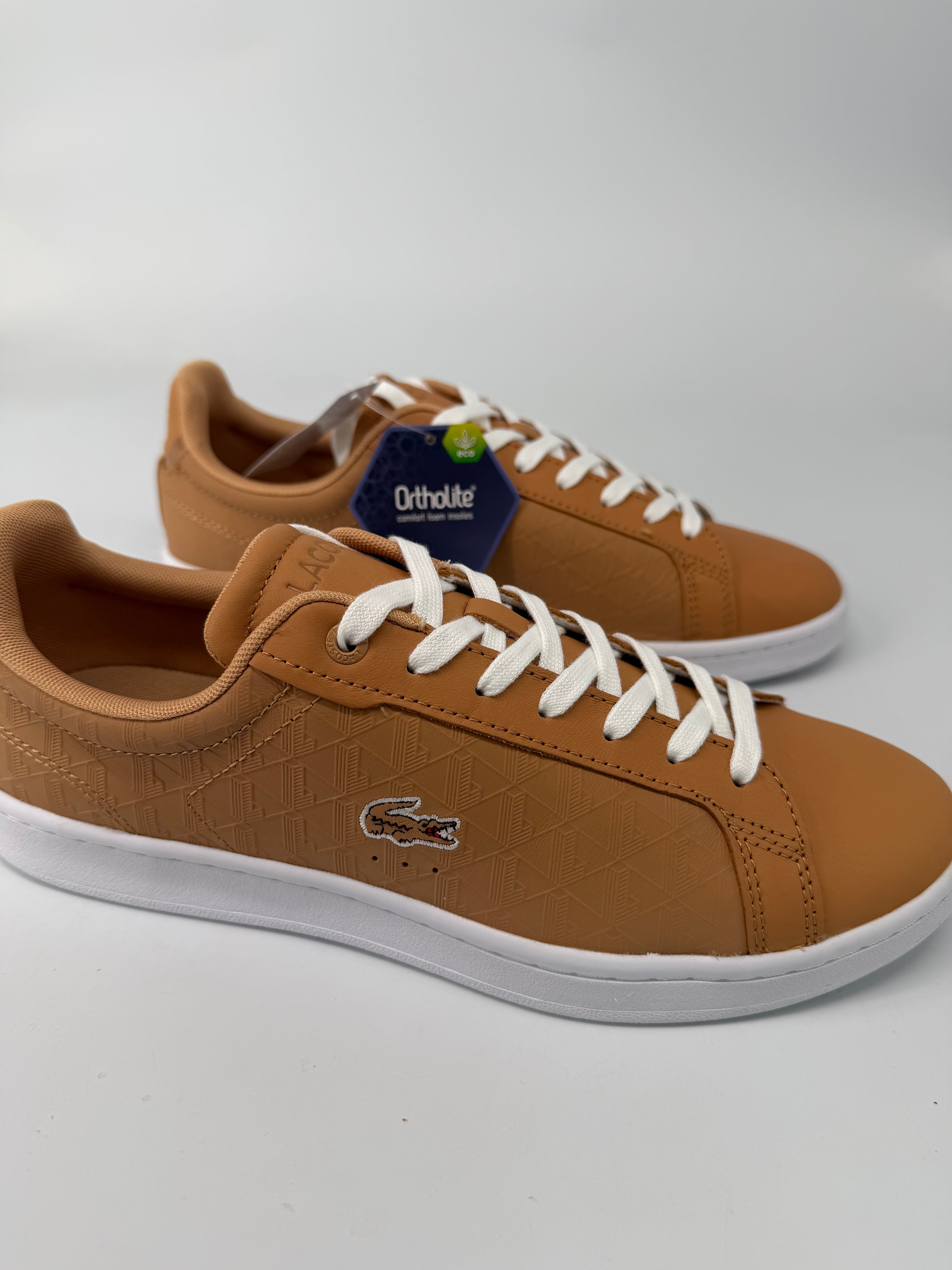 lacoste sneackers