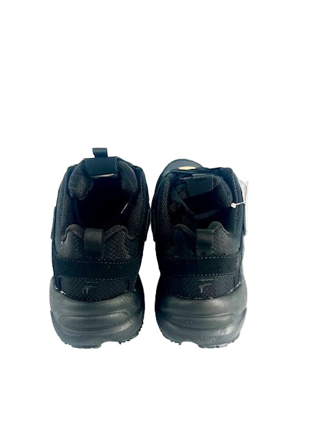 FILA SLIP RESISTANT sneaker